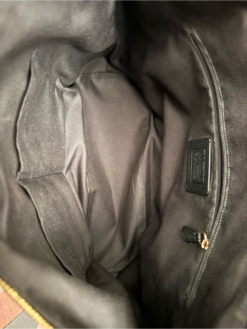 Coach Gallery Tote Bag In Black Cross Grain Leather - Picture 12 of 16